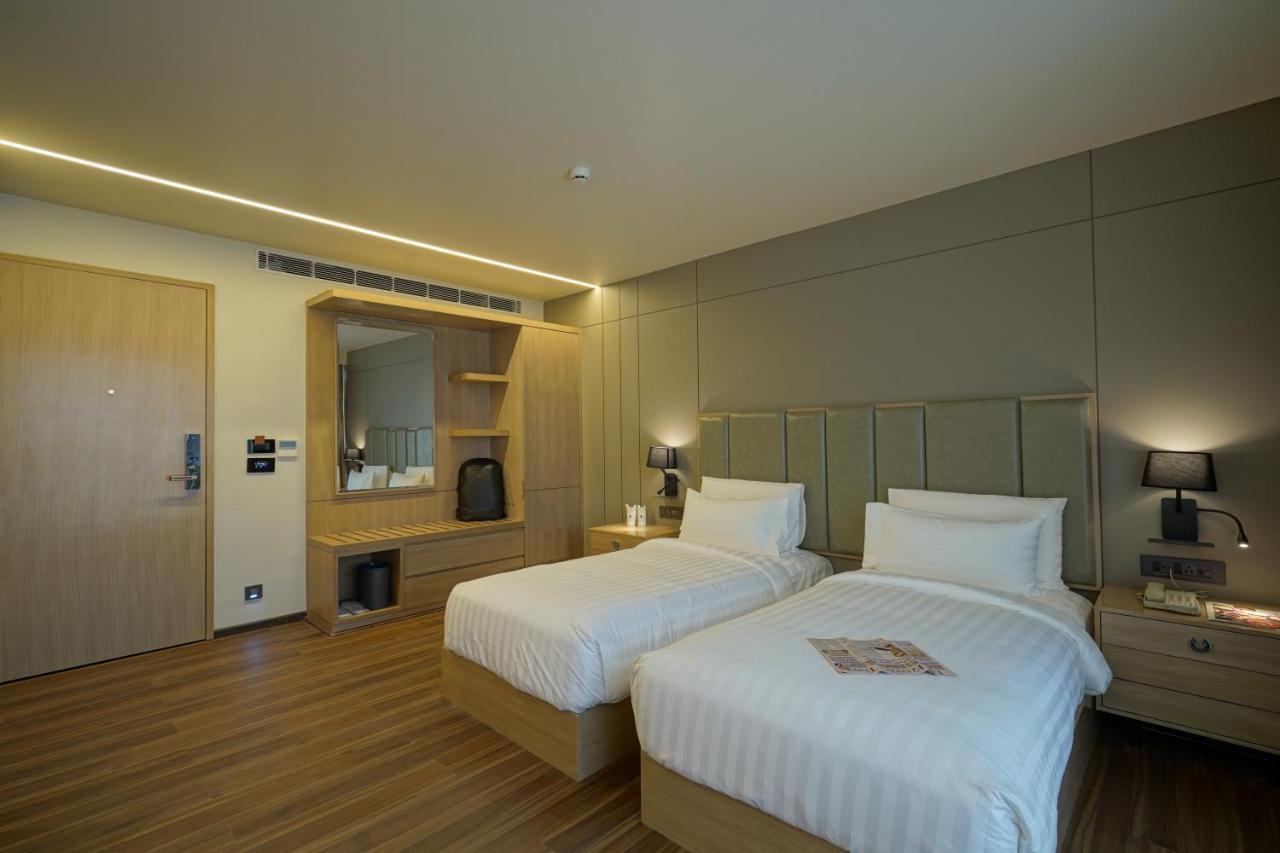 The Galleria Hotel 라즈콧 외부 사진